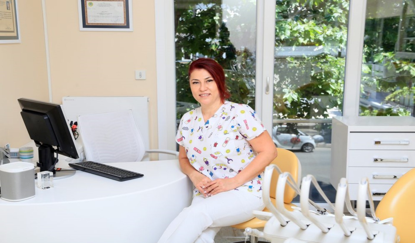 Dr Arzu Akman Kanal Tedavisi Uzmani Endodonti Uzmani Kanal Tedavi Uzmani Endodontist Dis Hekimi Dis Te Kirik Alet Cikarilmasi Dr Arzu Akman Kanal Tedavisi Uzmani Endodonti Uzmani Kanal Tedavi Uzmani Endodontist
